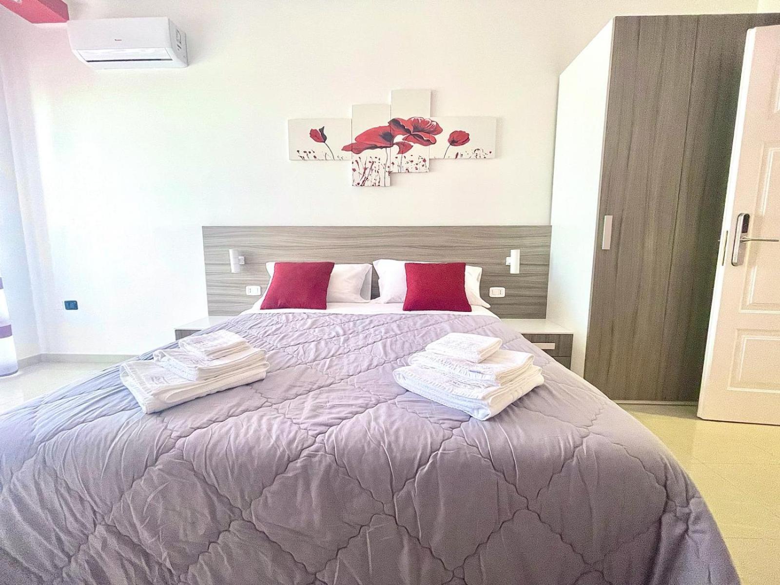 B&B Corso Roma Apricena Exterior foto
